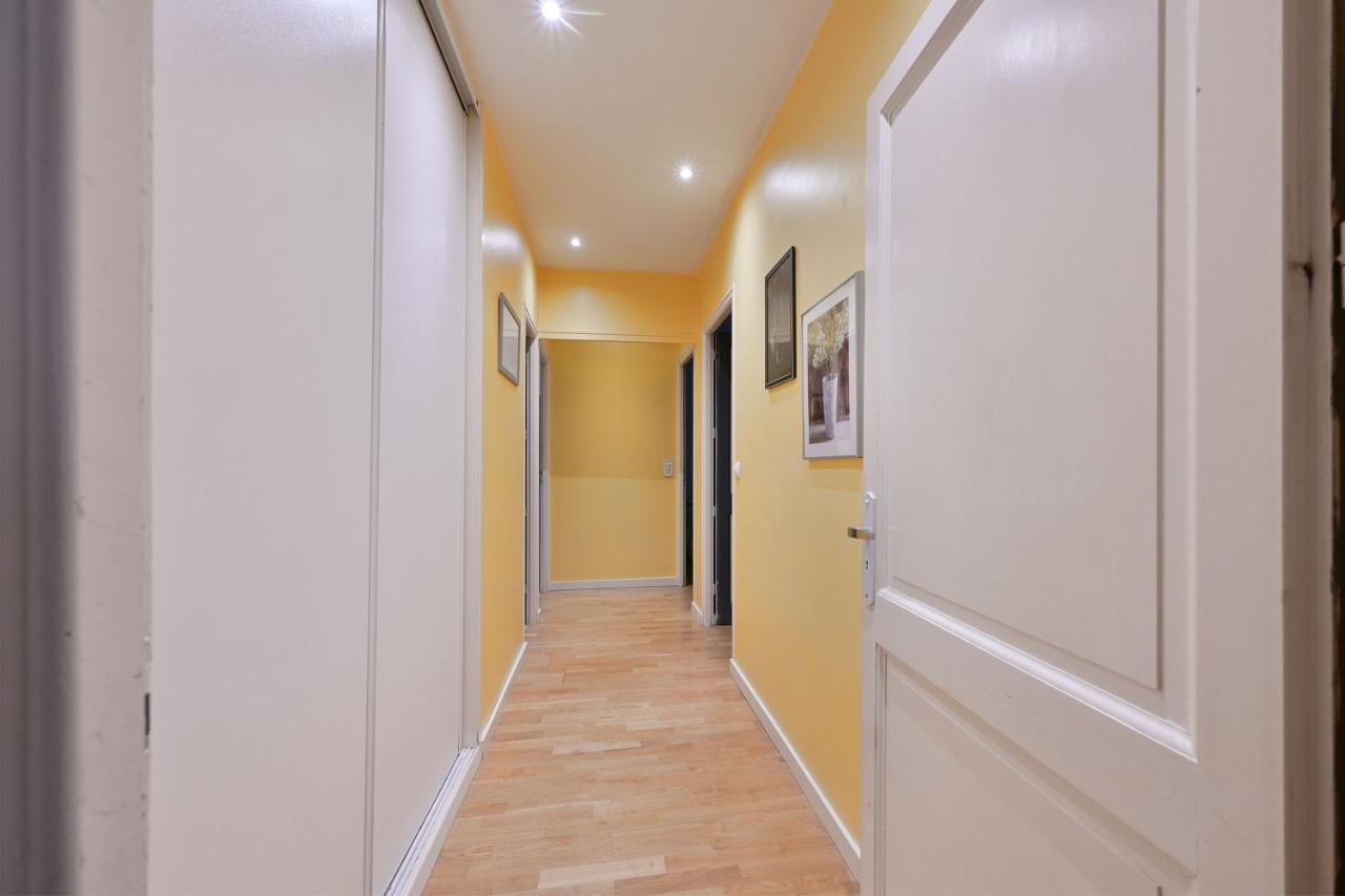 Le Raspail 110 M2 - Intra Muros Proche Gare Centre - Ac Clim - Daire Avinyon Dış mekan fotoğraf