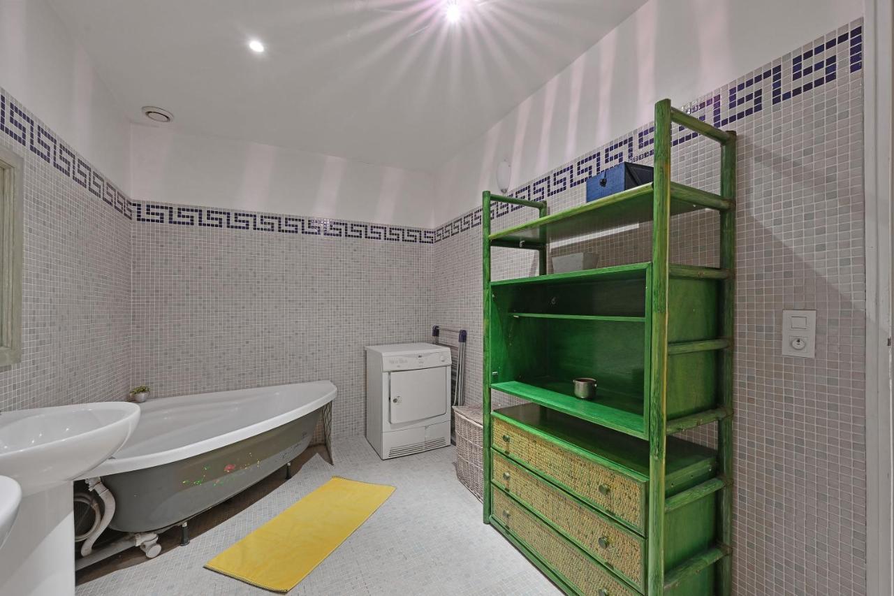 Le Raspail 110 M2 - Intra Muros Proche Gare Centre - Ac Clim - Daire Avinyon Dış mekan fotoğraf
