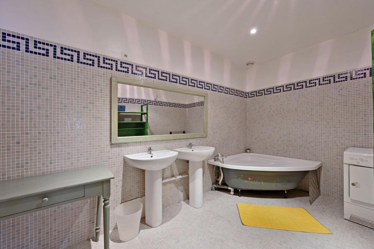 Le Raspail 110 M2 - Intra Muros Proche Gare Centre - Ac Clim - Daire Avinyon Dış mekan fotoğraf
